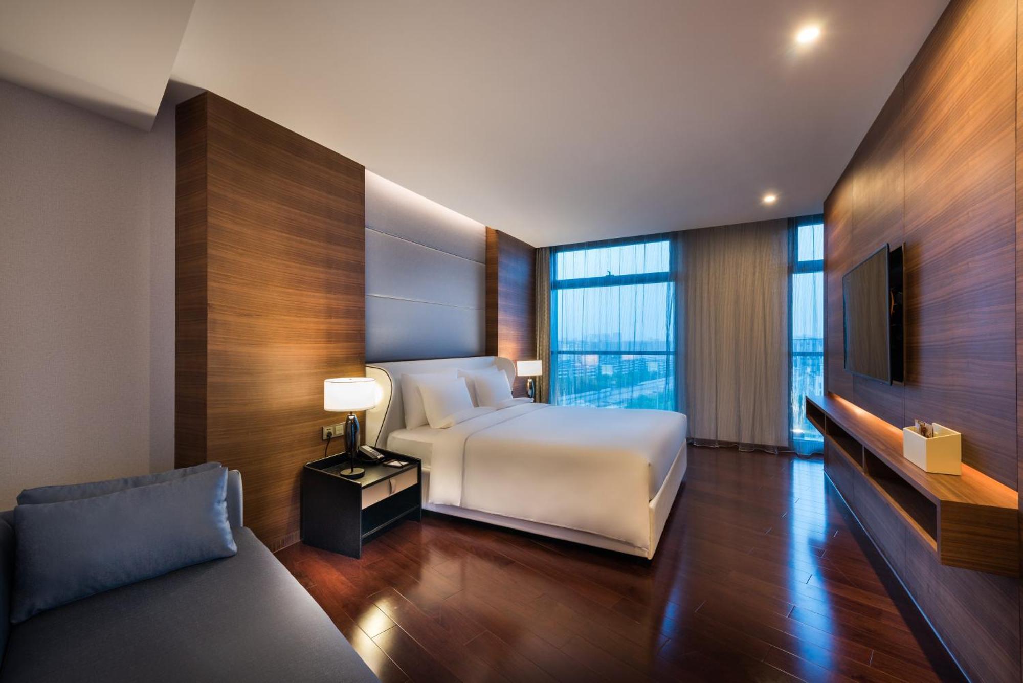 Novotel Shanghai Hongqiao Екстериор снимка